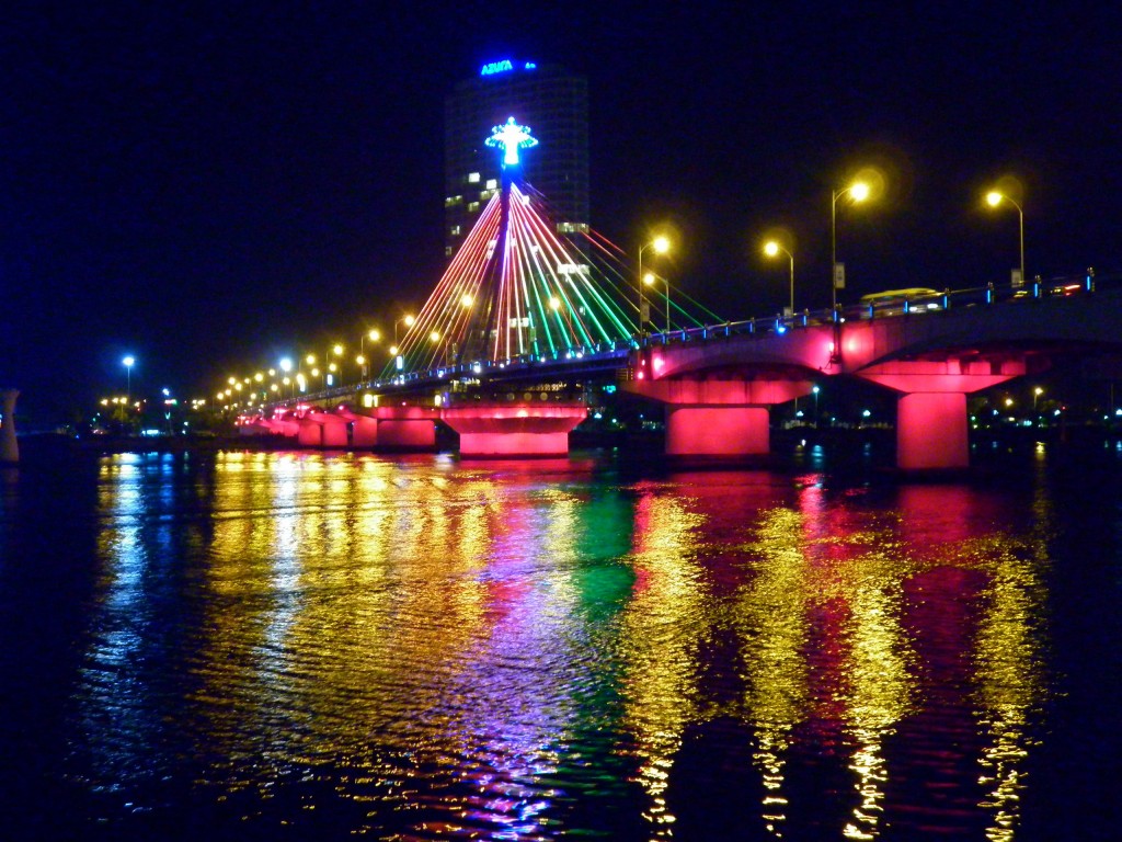 The Cau Rong bridge over the Han River in the city center of Da Nang on the central coast of Vietnam.